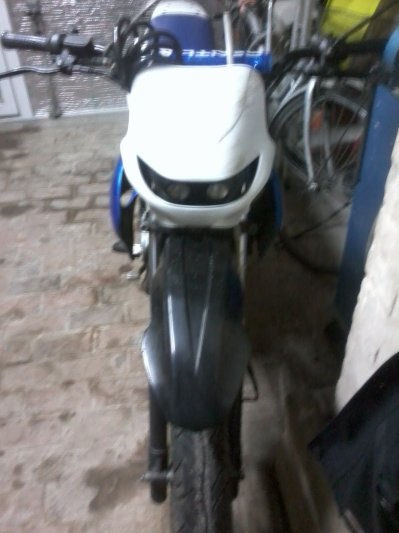 2710394846_1.jpg